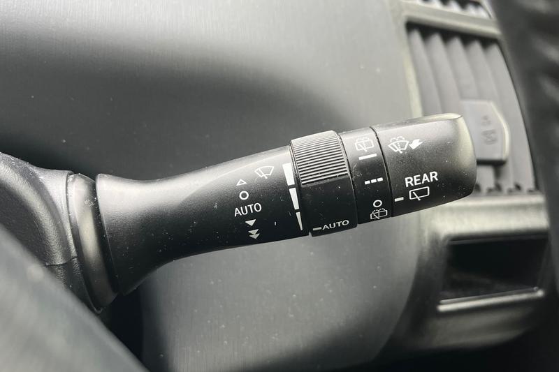 Used Toyota Prius+ 2020 for sale - 76382047: Photo 15