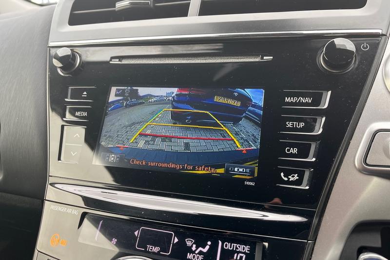 Used Toyota Prius+ 2020 for sale - 76382047: Photo 24
