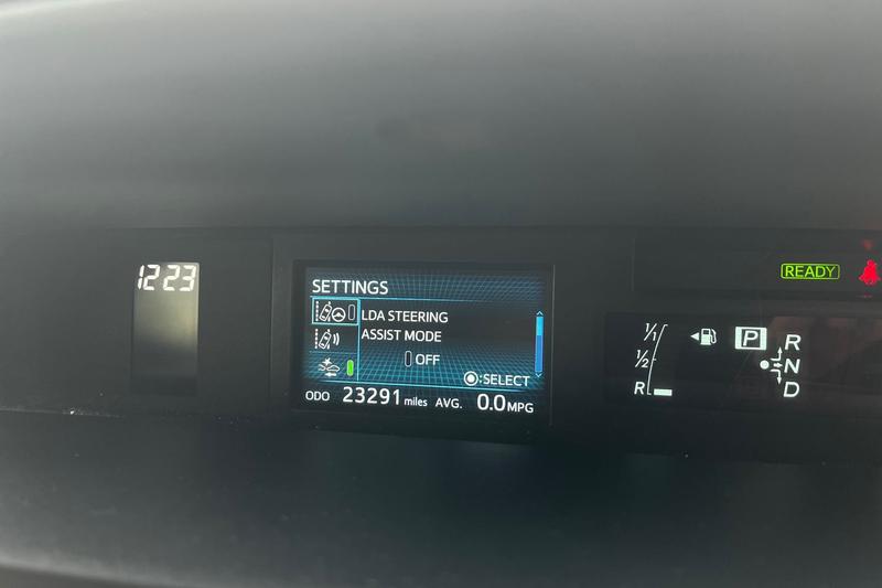 Used Toyota Prius+ 2020 for sale - 76382047: Photo 25