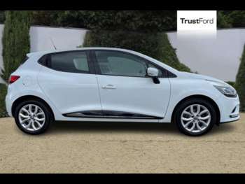 Used Renault Clio 2017 for sale - 75489914: Photo