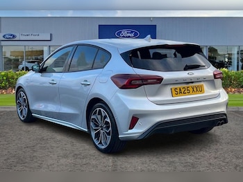 Used Ford Focus 2025 for sale - 76616135: Photo