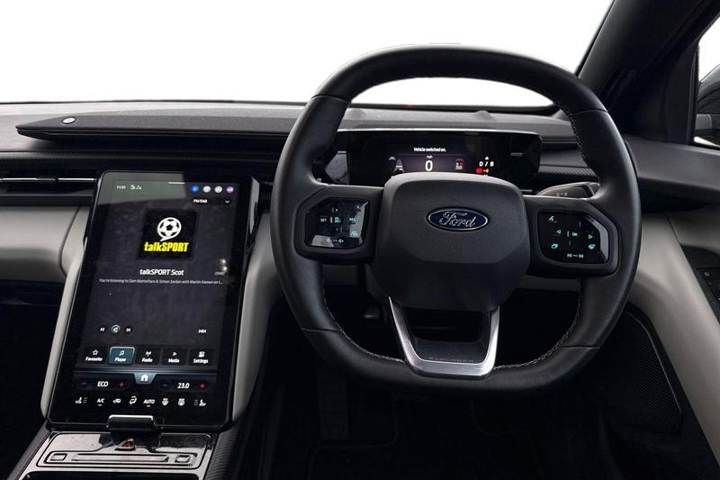 Used Ford Explorer 2024 for sale - 76908811: Photo 11