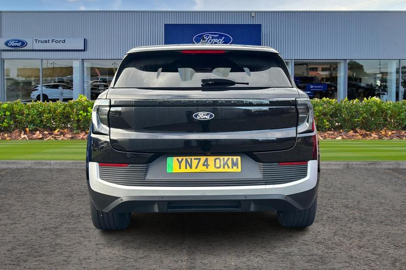 Used Ford Explorer 2024 for sale - 76908811: Photo 7