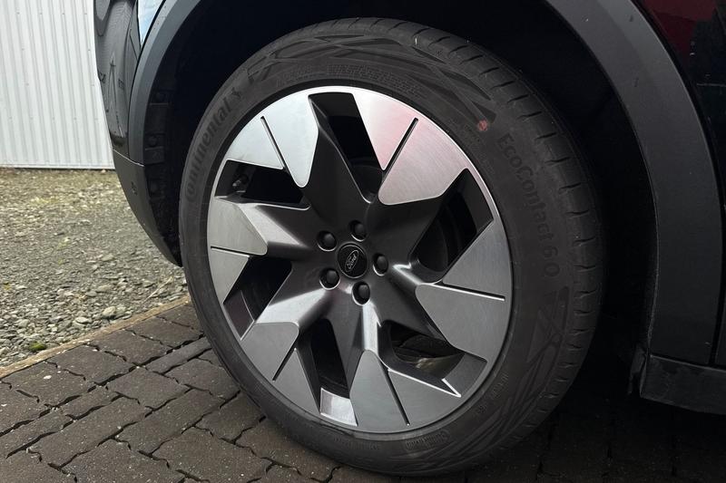 Used Ford Explorer 2024 for sale - 76908811: Photo 8