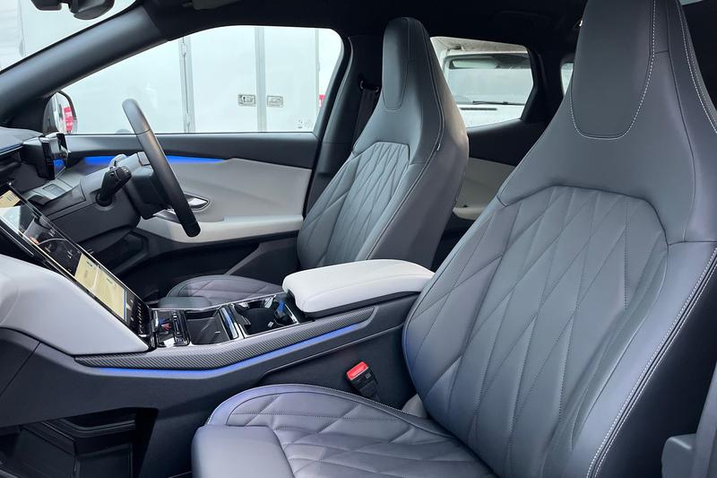 Used Ford Explorer 2024 for sale - 76734682: Photo 19