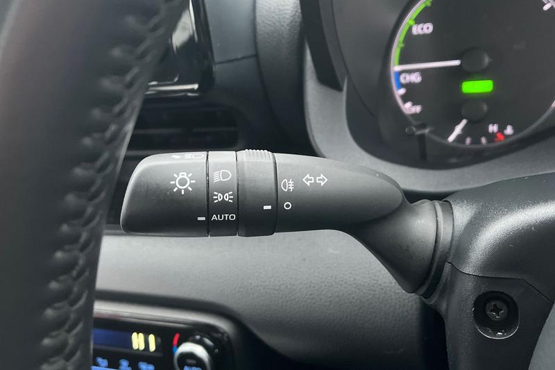 Used Toyota Yaris 2022 for sale - 77138188: Photo 14