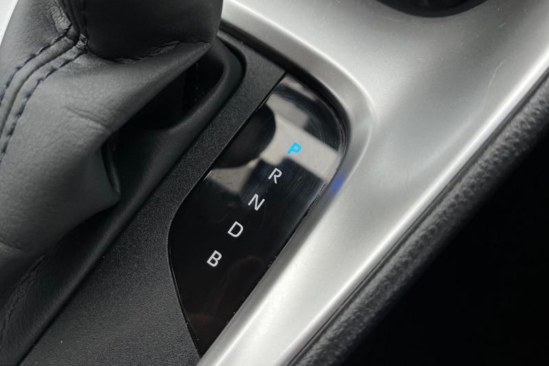 Used Toyota Yaris 2022 for sale - 77138188: Photo 32