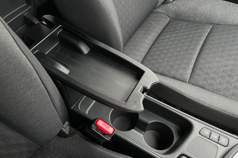 Used Toyota Yaris 2022 for sale - 77138188: Photo 35