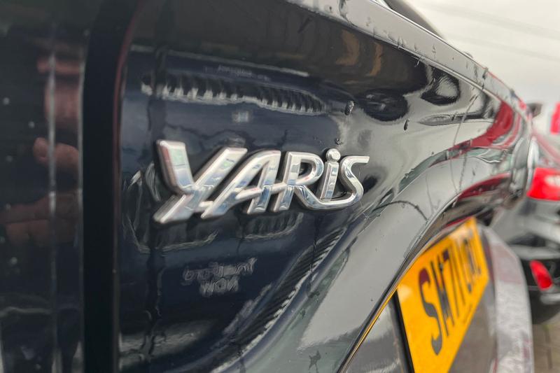 Used Toyota Yaris 2022 for sale - 77138188: Photo 40