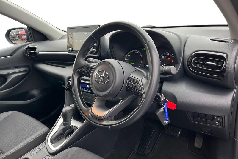 Used Toyota Yaris 2022 for sale - 77138188: Photo 9