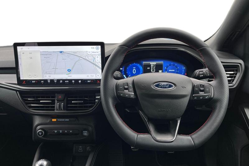 Used Ford Focus 2023 for sale - 77918603: Photo 11