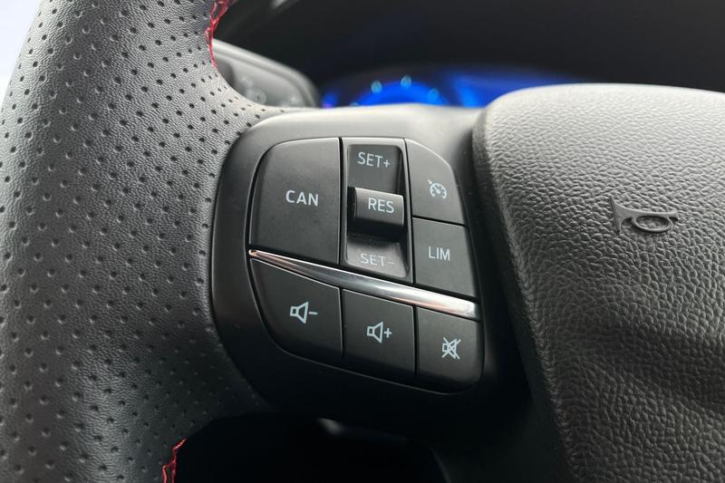 Used Ford Focus 2023 for sale - 77918603: Photo 34