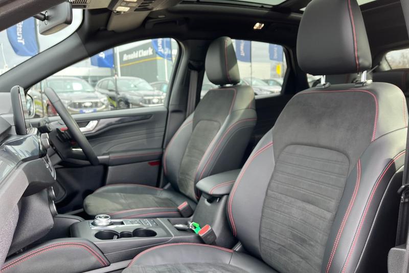 Used Ford Kuga 2022 for sale - 77918642: Photo 19