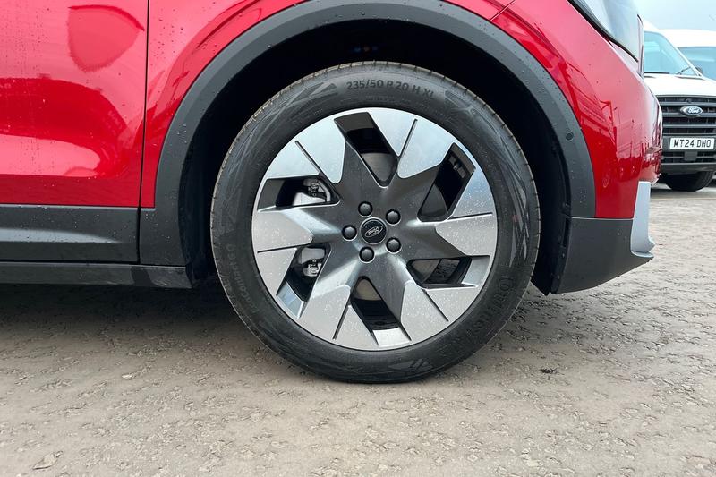 Used Ford Explorer 2024 for sale - 76887977: Photo 8