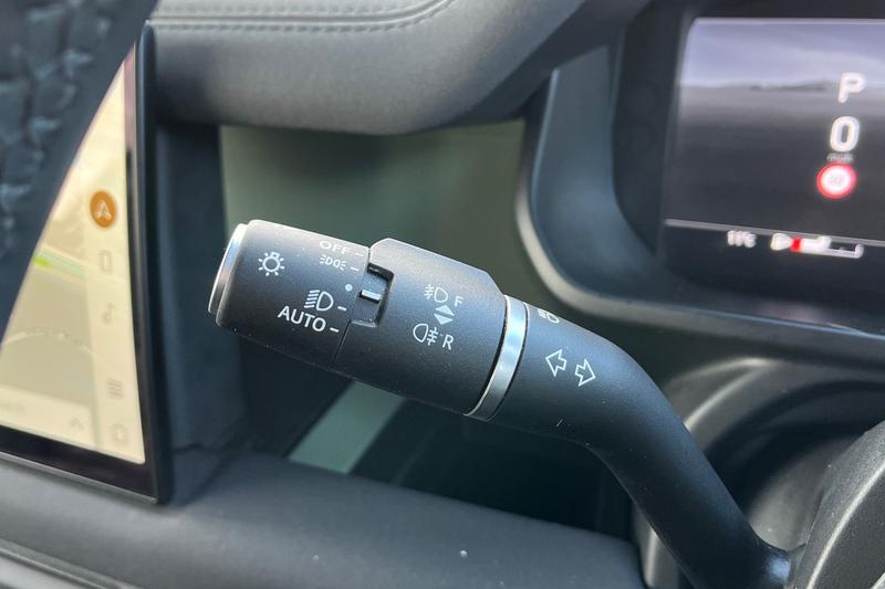 Used Land Rover Defender 2023 for sale - 77834318: Photo 14