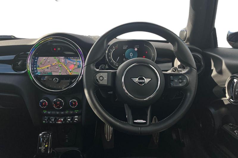 Used MINI Hatch 2023 for sale - 76344376: Photo 11