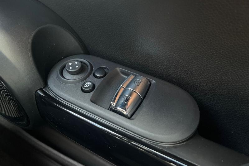 Used MINI Hatch 2023 for sale - 76344376: Photo 16