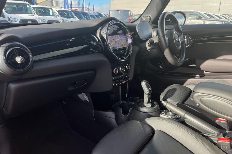 Used MINI Hatch 2023 for sale - 76344376: Photo 18
