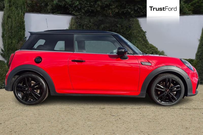 Used MINI Hatch 2023 for sale - 76344376: Photo 3