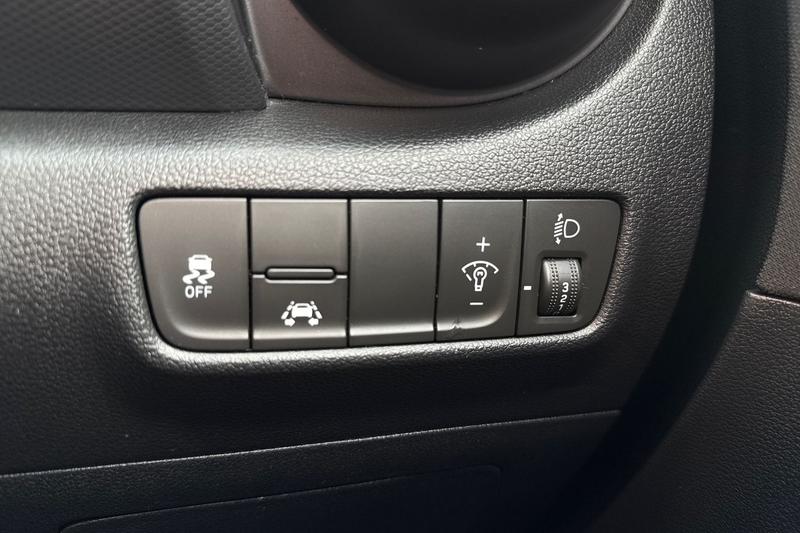 Used Hyundai KONA 2019 for sale - 76350430: Photo 35