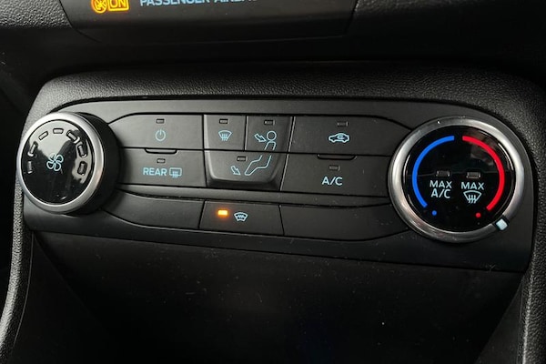 Used Ford Fiesta 2020 for sale - 76266089: Photo 29