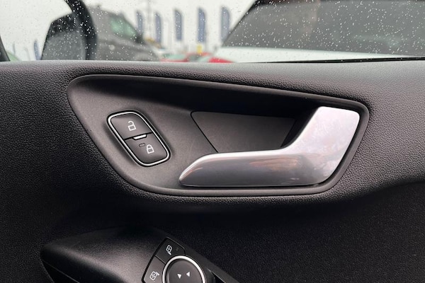 Used Ford Fiesta 2020 for sale - 76266089: Photo 37