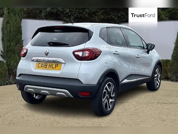 Used Renault Captur 2018 for sale - 77036840: Photo