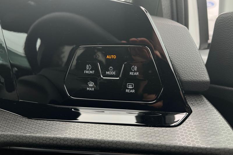 Used Volkswagen Golf 2022 for sale - 76266128: Photo 35