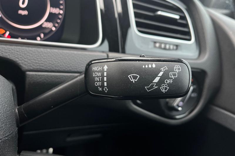 Used Volkswagen Golf 2019 for sale - 76170475: Photo 15