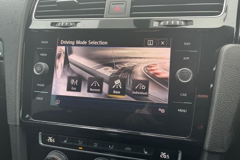 Used Volkswagen Golf 2019 for sale - 76170475: Photo 27