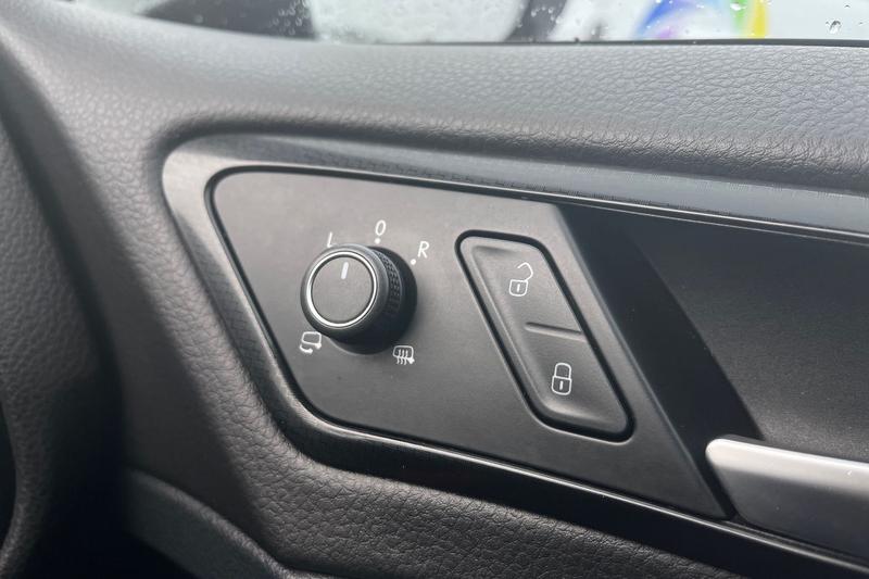 Used Volkswagen Golf 2019 for sale - 76170475: Photo 37