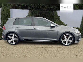 Used Volkswagen Golf 2019 for sale - 76170475: Photo 3