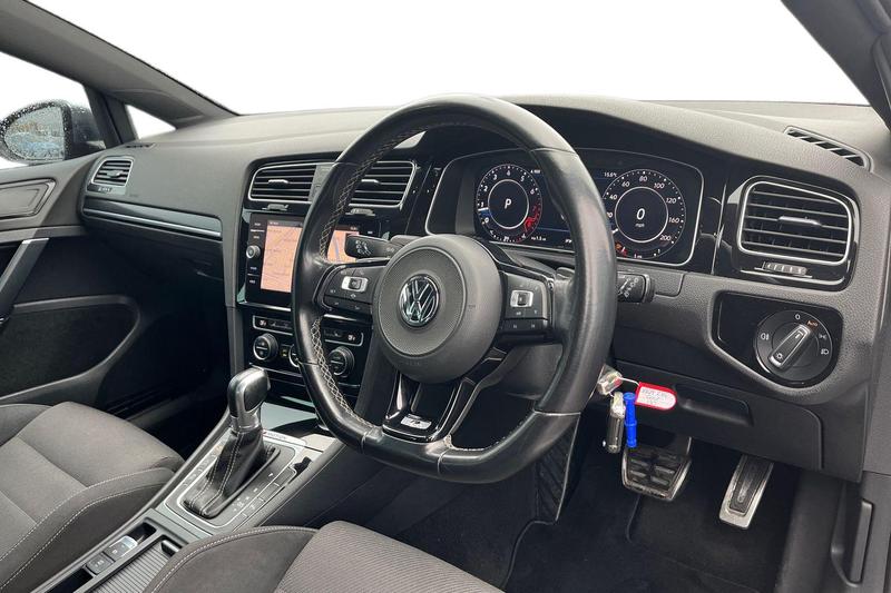 Used Volkswagen Golf 2019 for sale - 76170475: Photo 9