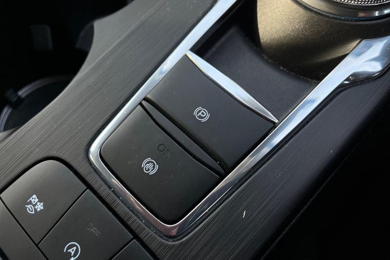 Used Ford Kuga 2022 for sale - 77582089: Photo 33