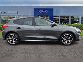 Used Ford Focus 2021 for sale - 79548805: Photo