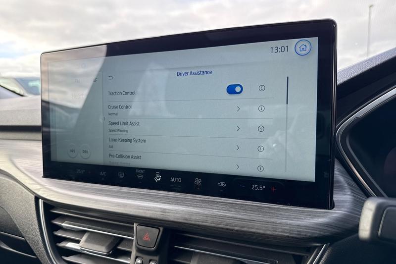 Used Ford Kuga 2025 for sale - 77763631: Photo 26