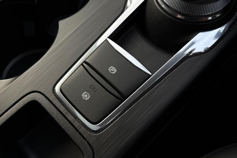 Used Ford Kuga 2025 for sale - 77763631: Photo 32