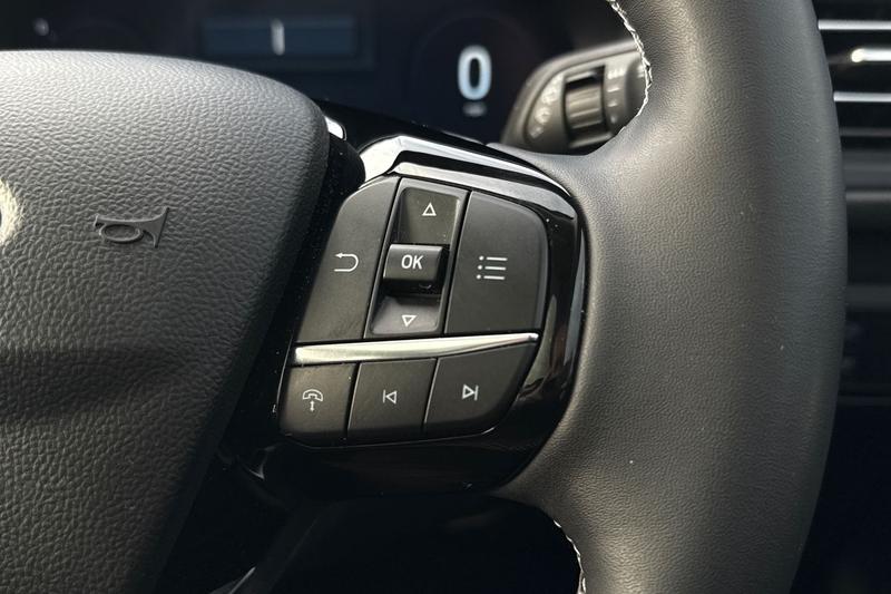 Used Ford Kuga 2025 for sale - 77763631: Photo 34