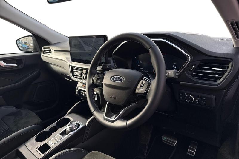 Used Ford Kuga 2025 for sale - 77763631: Photo 9