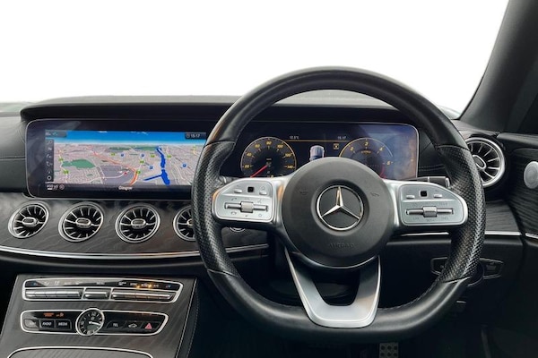 Used Mercedes-Benz E Class 2020 for sale - 76302779: Photo 11