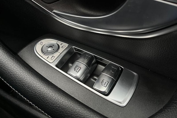 Used Mercedes-Benz E Class 2020 for sale - 76302779: Photo 16