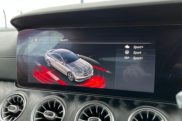 Used Mercedes-Benz E Class 2020 for sale - 76302779: Photo 29