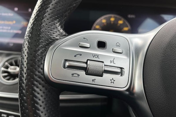 Used Mercedes-Benz E Class 2020 for sale - 76302779: Photo 33