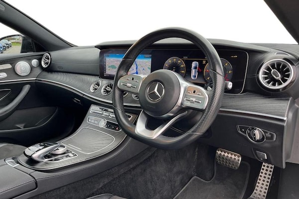 Used Mercedes-Benz E Class 2020 for sale - 76302779: Photo 9