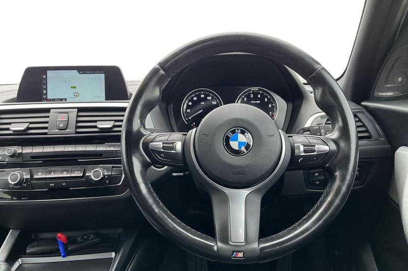 Used BMW 1 Series 2018 for sale - 76452838: Photo 11