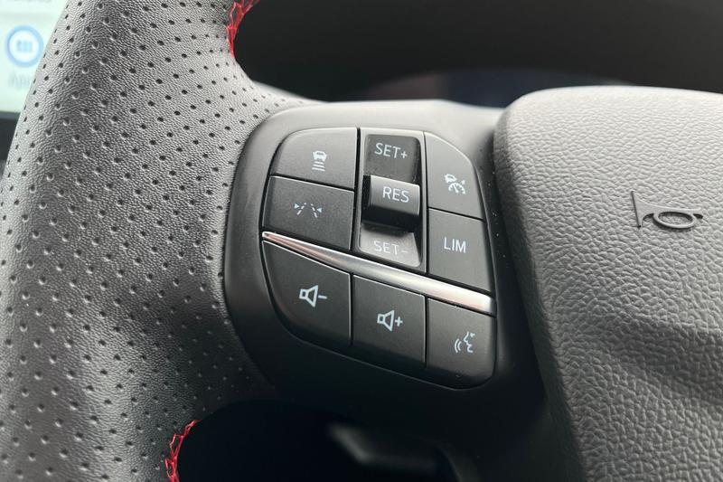 Used Ford Kuga 2025 for sale - 77626978: Photo 34