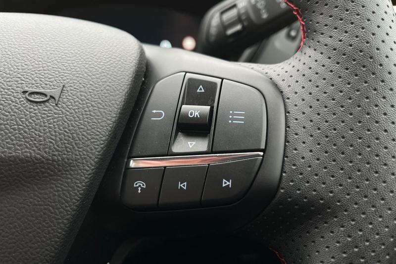 Used Ford Kuga 2025 for sale - 77626978: Photo 35