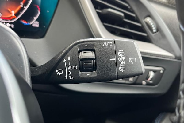 Used BMW 1 Series 2023 for sale - 76202243: Photo 15