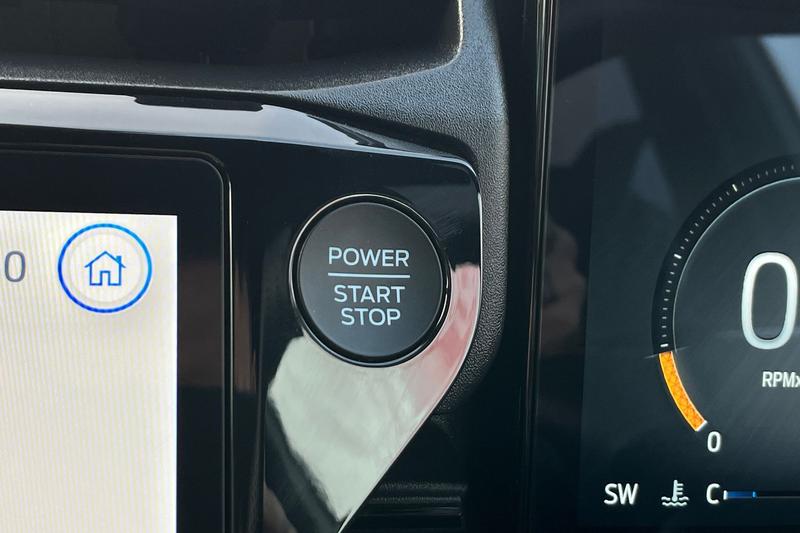 Used Ford Puma 2025 for sale - 76949042: Photo 30