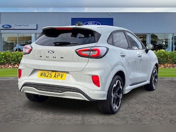 Used Ford Puma 2025 for sale - 76949042: Photo